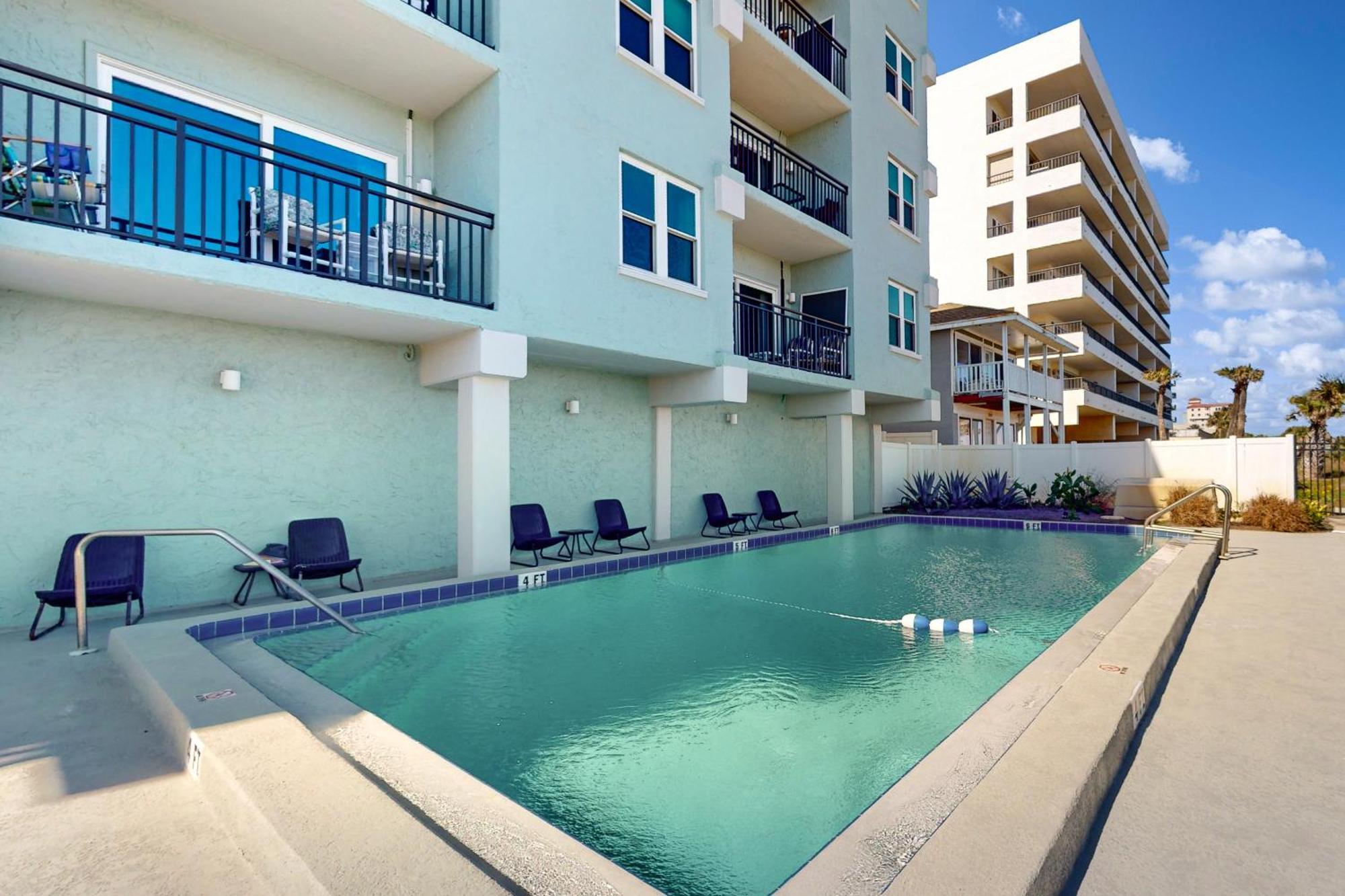 Jax Beach Oceanfront Getaway Jacksonville Beach Room photo