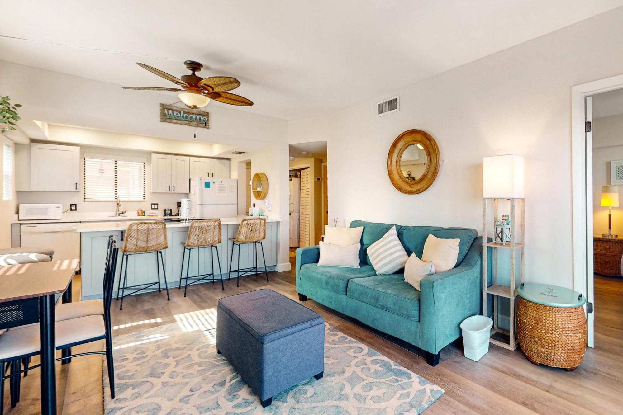 Jax Beach Oceanfront Getaway Jacksonville Beach Room photo